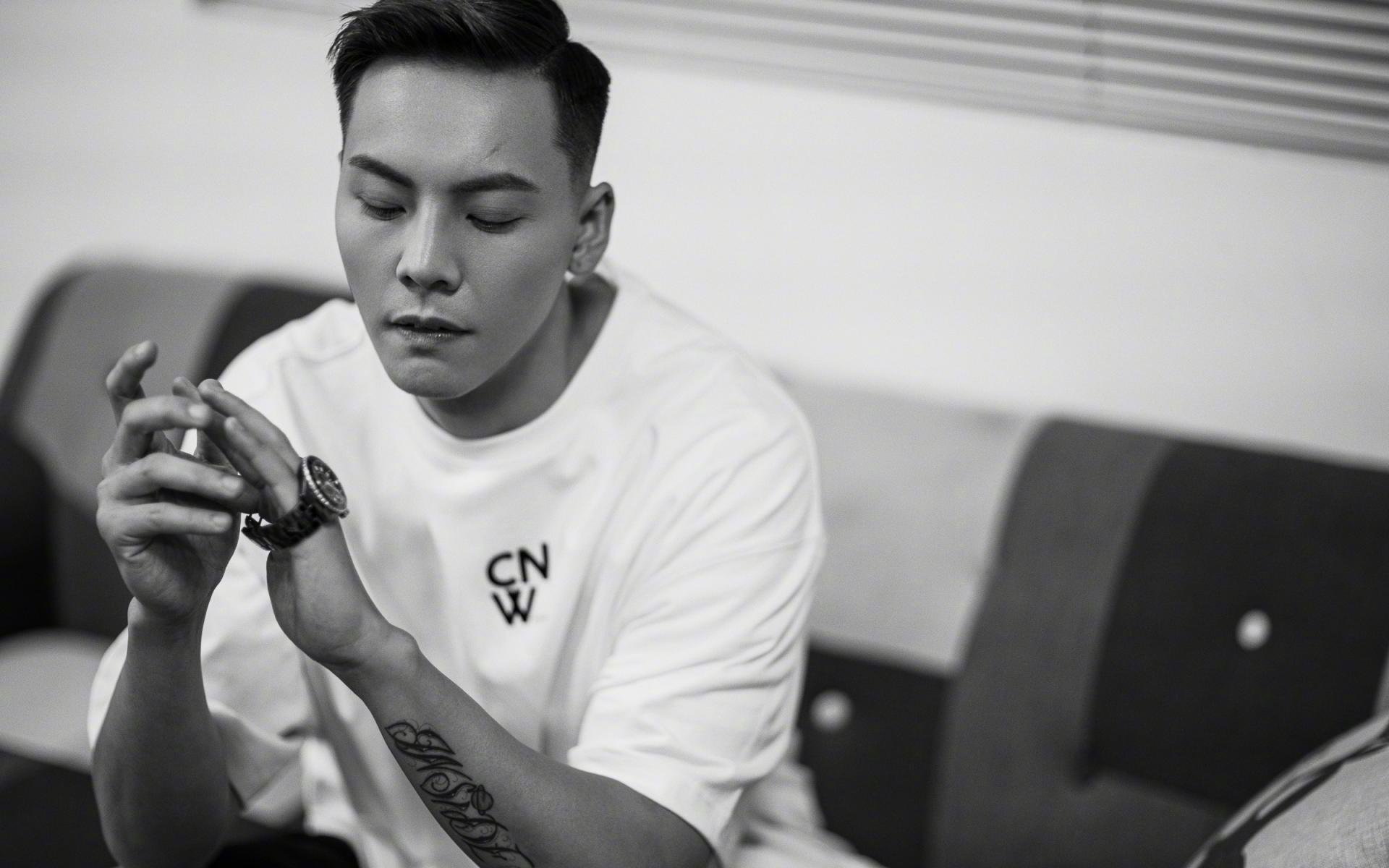 浓眉一柱擎天撕破战术迷雾!吉林队用东方智慧冻结太阳,诠释团队篮球真谛