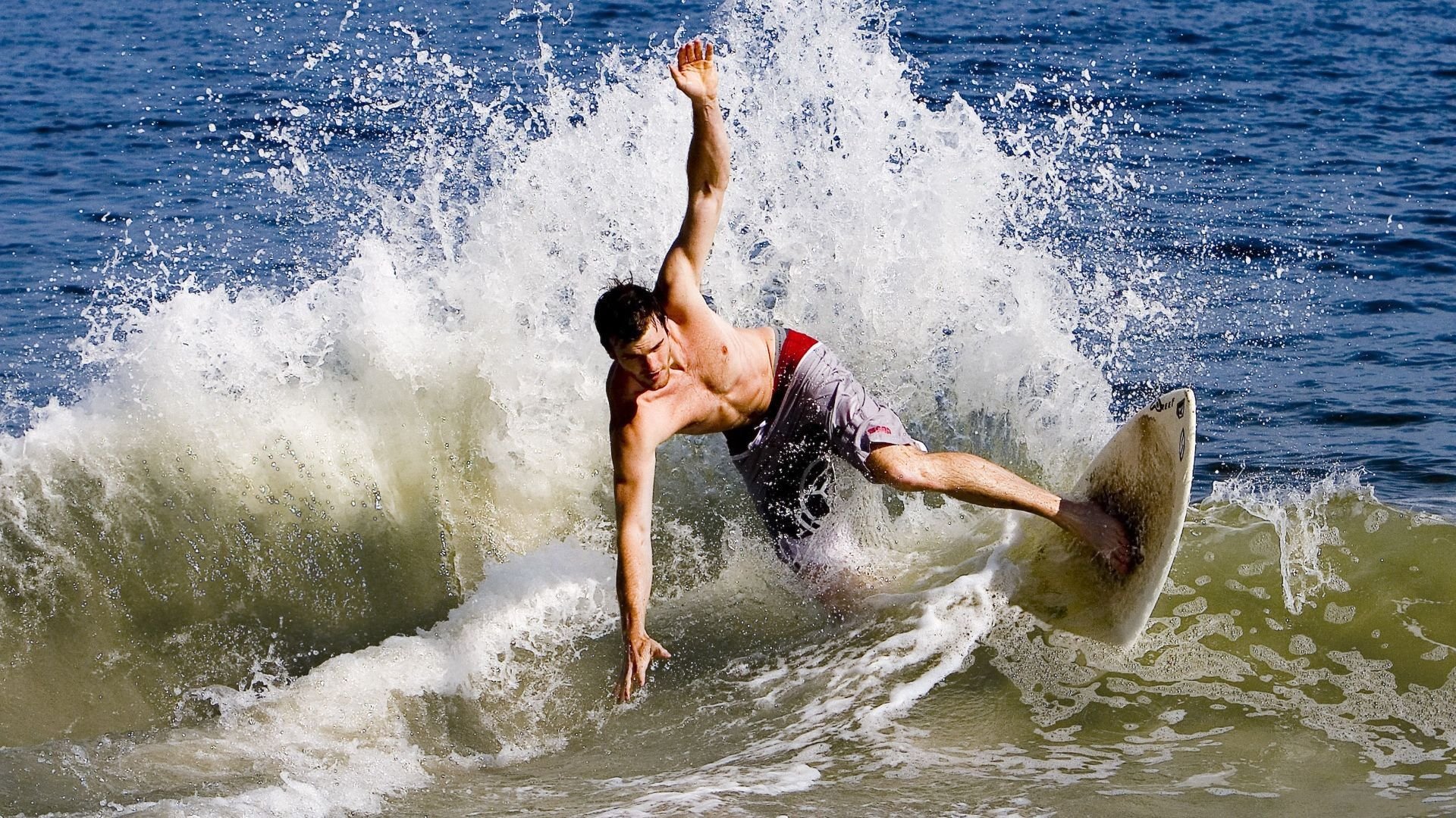 沉默领袖的诞生，当佩德里在伊拉克的防守森林中开辟道路
