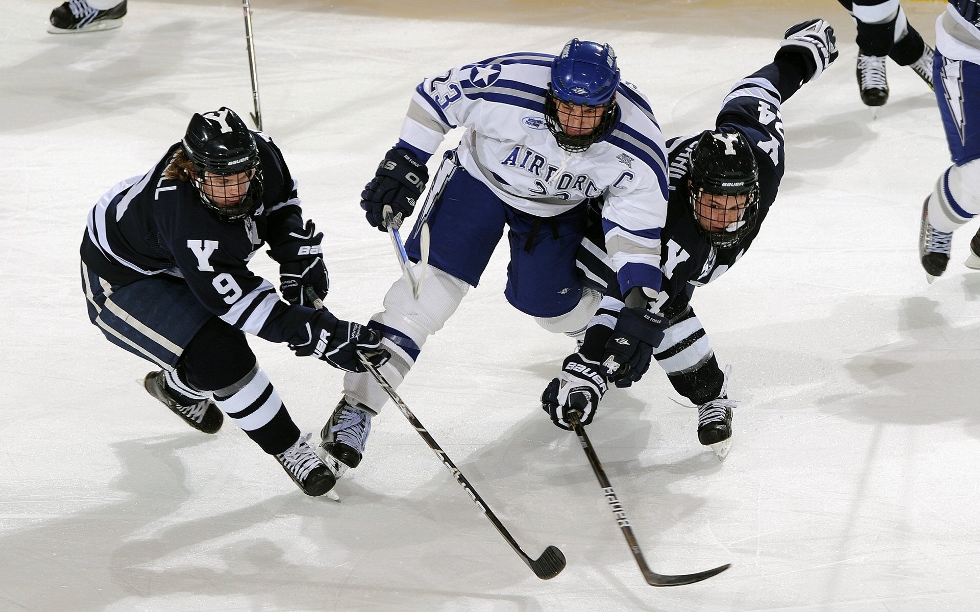 恩比德70分18篮板的个人恐怖秀与广厦队25记助攻的团队艺术，当代篮球的冰与火之歌